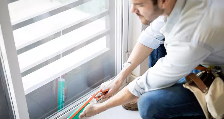 We fix All type of Sliding Door in Southchase, FL