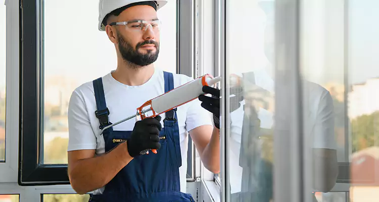 Window Frame Repair in Southchase, FL