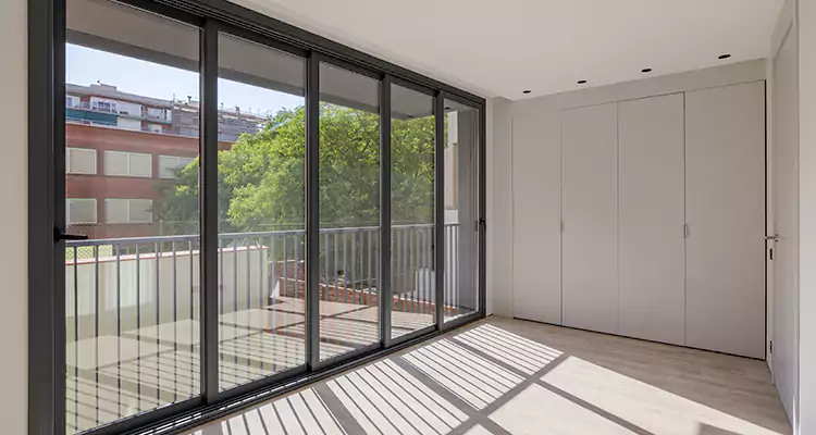 Balcony Sliding Glass Doors in Southchase, FL