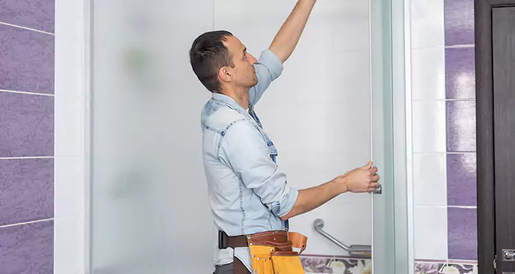 Glass Sliding Door Repair Near You in ⁣ Southchase, FL