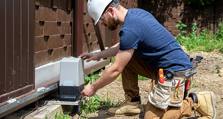 Steel Driveway Gates Repair in Southchase, FL