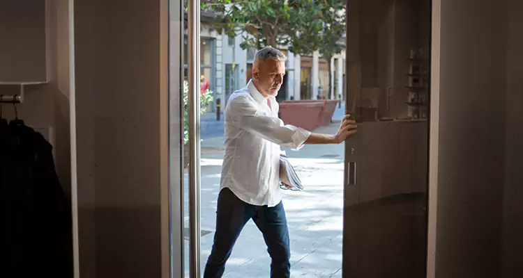 Track Cleaning and Repair for Stuck Doors in Southchase, FL