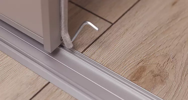 Squeaky Sliding Door Repair in Southchase, FL