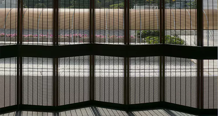 Front Screen Door Repair in Southchase, FL