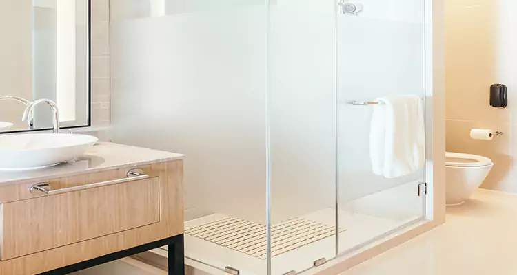 Expert Shower Door Fix and Repair in Southchase, FL
