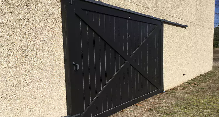 Sliding Barn Door Stuck Maintenance in Southchase, FL